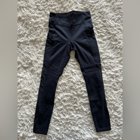 Fabletics workout pants - Picture 2 of 3